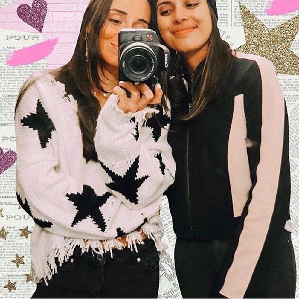 vestique: star sweater